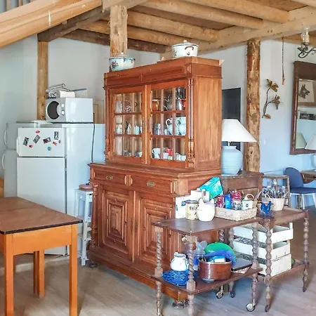 Beautiful In With 4 Bedrooms And Wifi