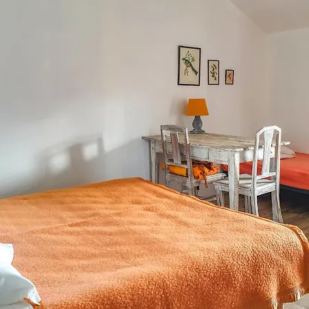 Beautiful In With 4 Bedrooms And Wifi Arlempdes