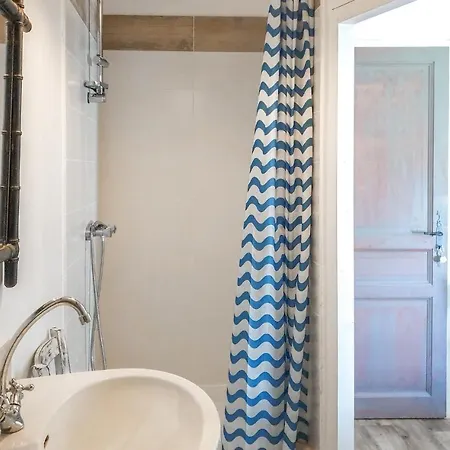 Beautiful In With 4 Bedrooms And Wifi * Arlempdes